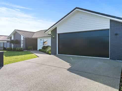 4 Fantail Avenue, Carterton