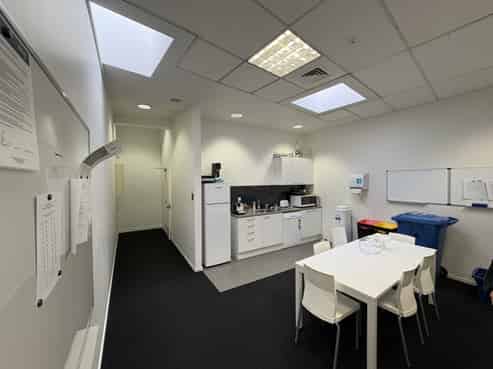 Large three lamps retail space for lease