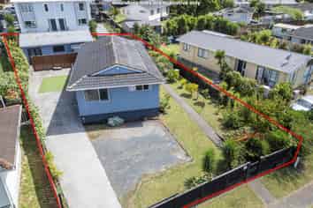 8 Hyperion Drive, Randwick Park