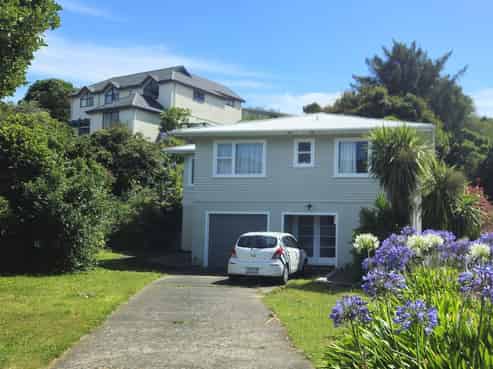 10 Redwood Avenue, Tawa