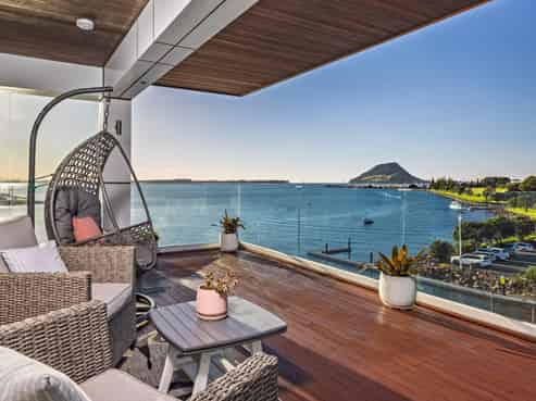 303/50B Cross Road, Tauranga Central