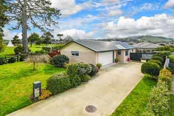 90 Helenslee Road, Pokeno