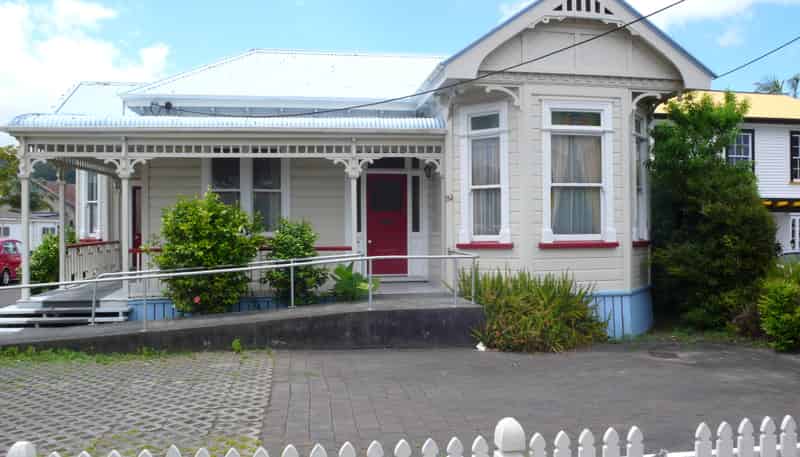 154 Bank Street, Regent
