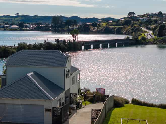48 Wainui Road, Raglan