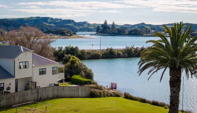 48 Wainui Road, Raglan