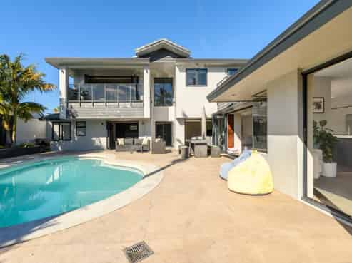 69 Manuwai Drive, Matua