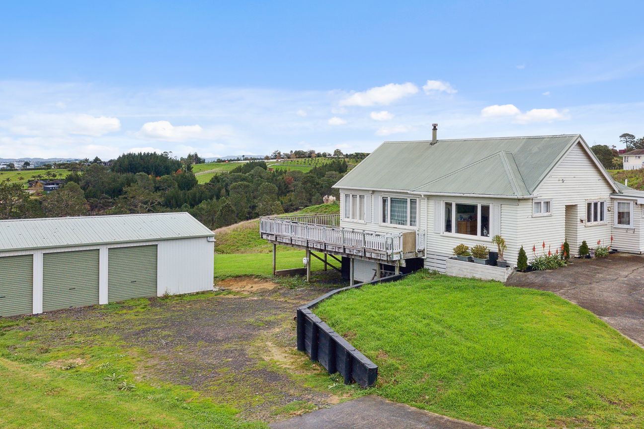 A Little House with Big Views! - Vista 4