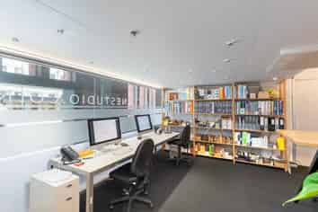 Vacant ground floor office along Waterloo Quay