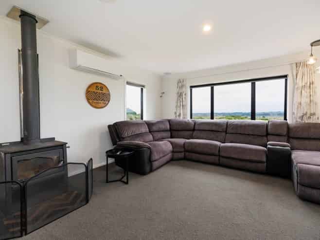 52 Centre Road, Aokautere