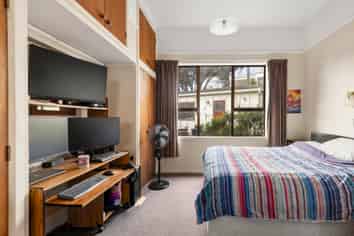 192 Melbourne Road, Island Bay