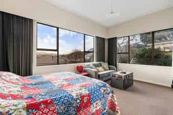 192 Melbourne Road, Island Bay