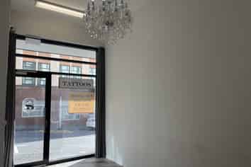 20sqm retail unit for sale  – Queens Residence