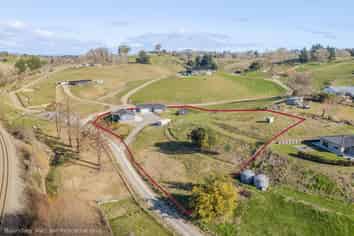 102A Racecourse Road, Waipawa