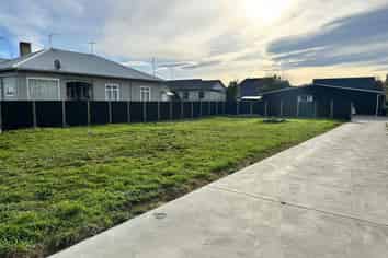 8 Herbert Street, GLADSTONE