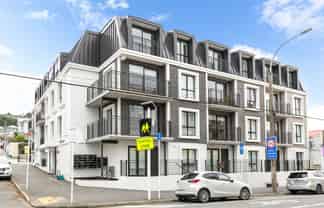 405/2 Colombo Street, Newtown