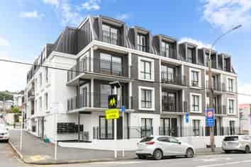 405/2 Colombo Street, Newtown