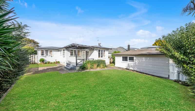 1/15 Kent Road, Manurewa