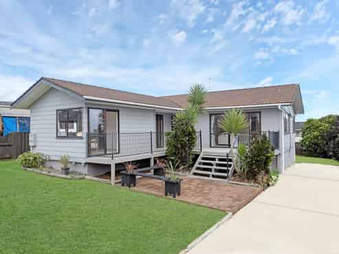 33 Greenstone Place, Clover Park