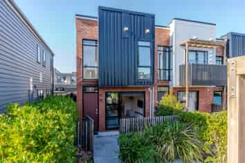 21 Saltmarsh Road, Hobsonville