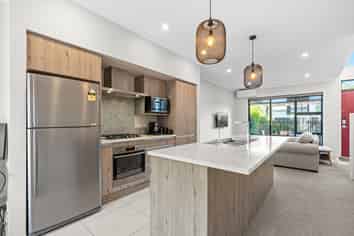 21 Saltmarsh Road, Hobsonville