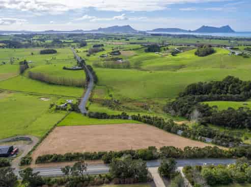 Lot 18 & 5 Sail Rock Road, Ruakaka