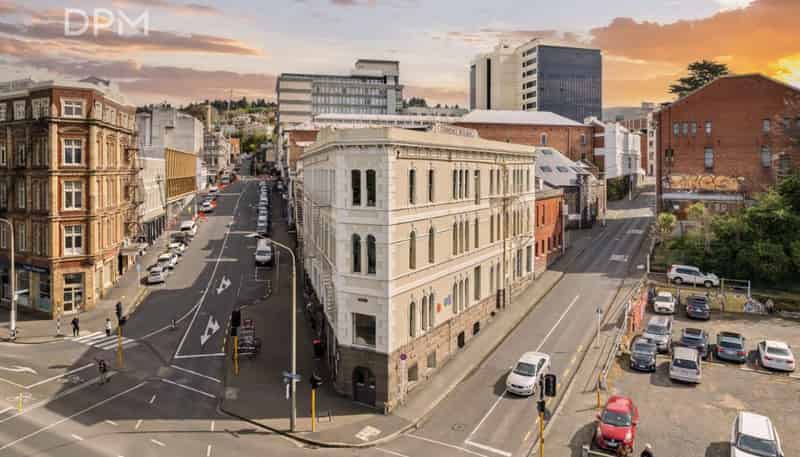 2 Dowling Street, Dunedin Central