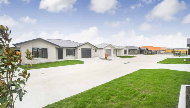 Villa 11 10 Bowen Street, Feilding