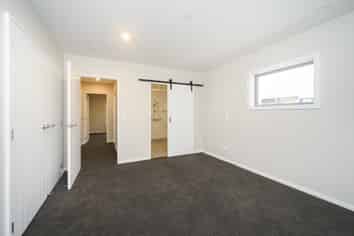 Villa 11 10 Bowen Street, Feilding
