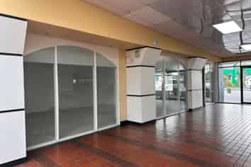 High Profile Retail of 92m2* - Edgeware