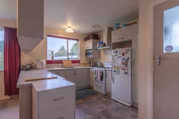 34 Acacia Drive, Seadown