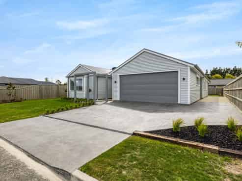 27 Plover Avenue, Amberley