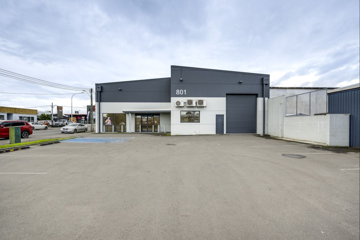 Excellent trade retail and warehousing for lease - Visning 5