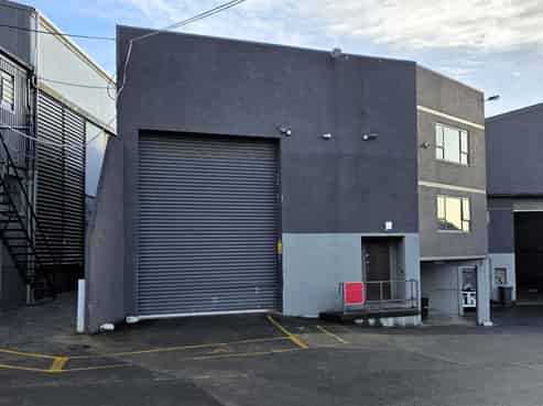 CBRE | Great Value Rosebank Warehouse