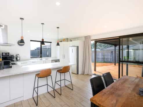 34 Oldfield Lane, Marton