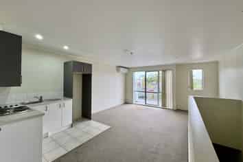 21/15 Bishop Lenihan Place, East Tamaki
