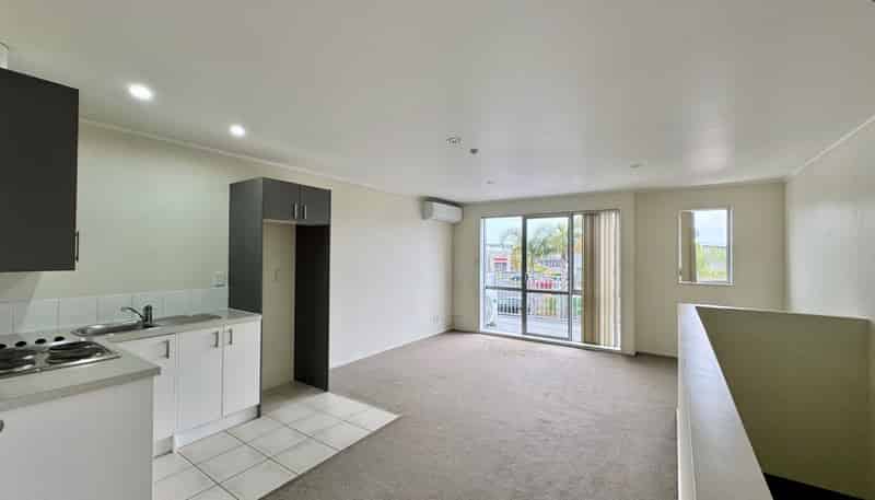 21/15 Bishop Lenihan Place, East Tamaki