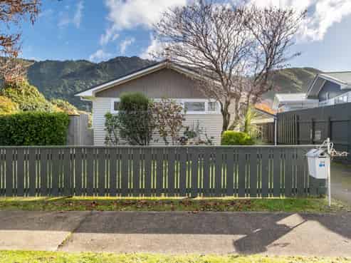 94 Pasadena Crescent, Totara Park