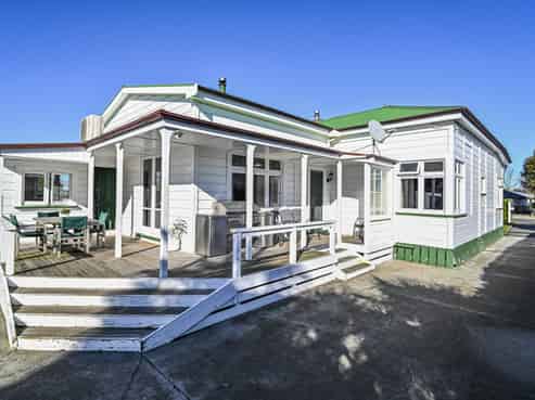 505 Henry Street, Raureka