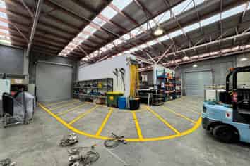 670sqm Palmerston North Warehouse For Lease 