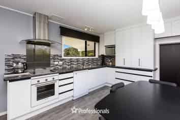 1712 State Highway 2, Kaitoke