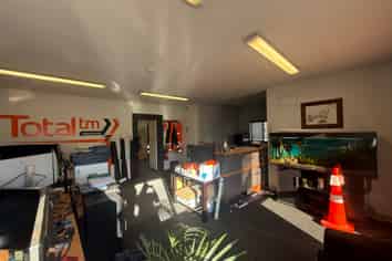 Prominent Industrial Unit - Kaiapoi