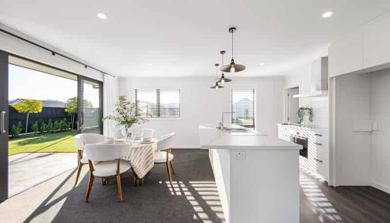 2 Chapel Close, Springlands