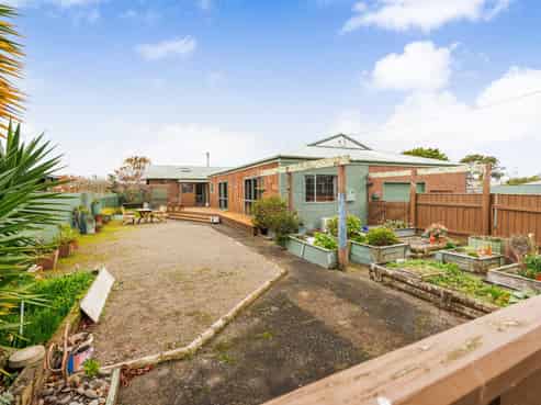 14 Douglas Square, Rongotea