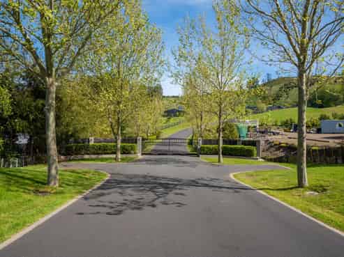 7 Lochinvar Lane, Acacia Bay