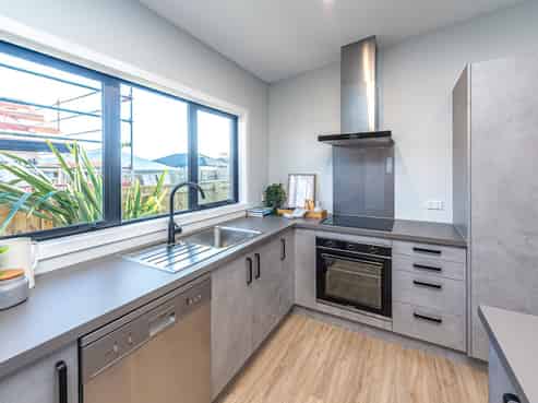 99 Devon Road, Springvale