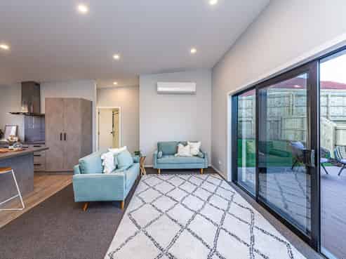 99 Devon Road, Springvale