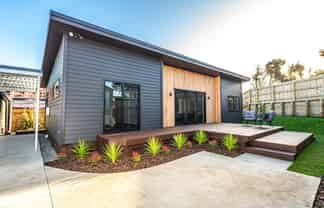 99 Devon Road, Springvale