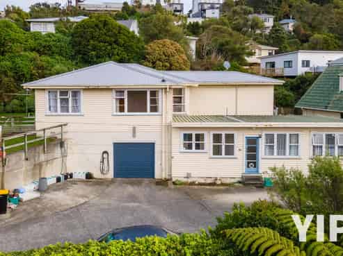 8 Ohariu Road, Johnsonville