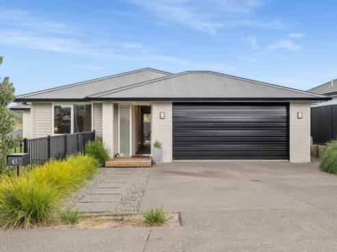 43 Pioneer Crescent, Omokoroa