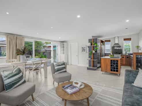 30 Nelson Street, Petone